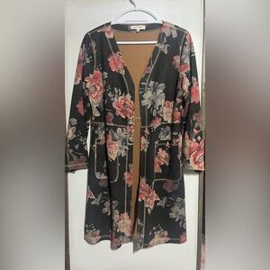 Solitaire Velvet soft floral long jacket Size M